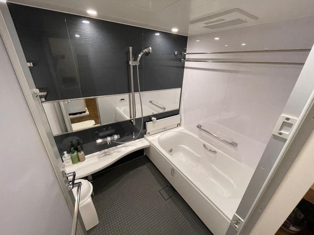 Wolf Pack Apartment 1002 Осака Экстерьер фото